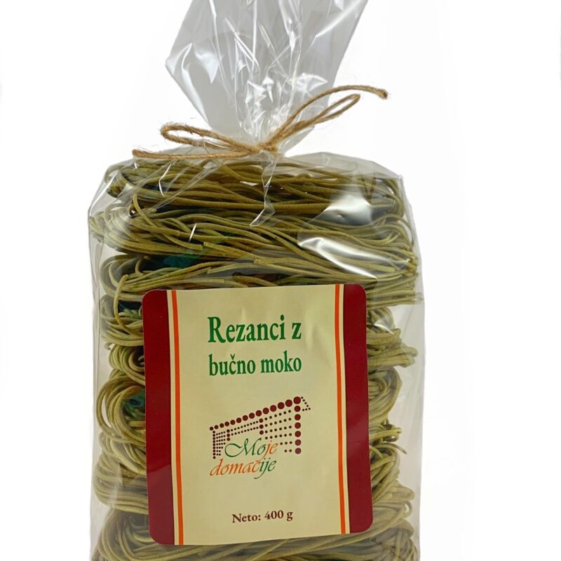 Rezanci z bučno moko